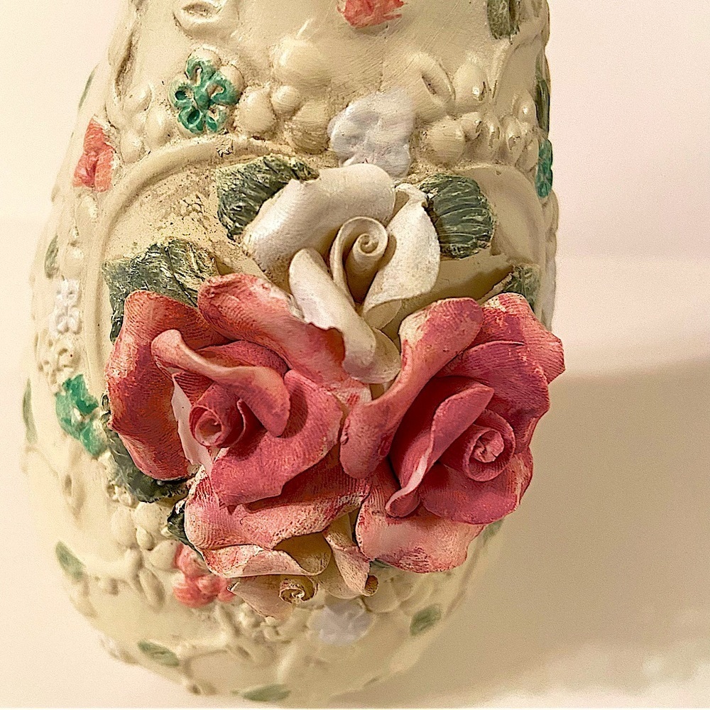 Italian Barbotine Majolica Vintage Vase Floral Large Pink Roses 7.5” inches. - Picture 3 of 9